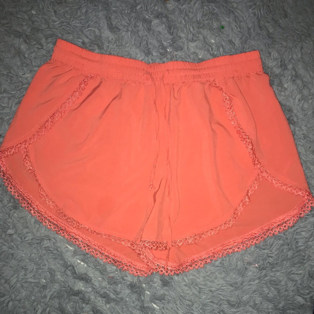 Mitto Shorts Size Medium